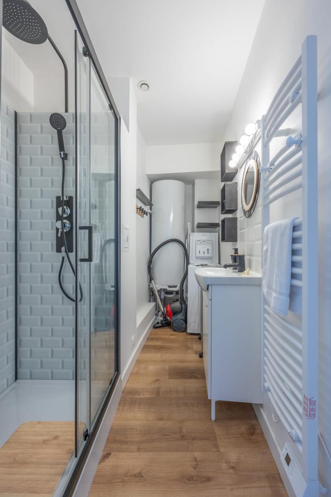 Le Petit Clos Apartment Байо Екстериор снимка